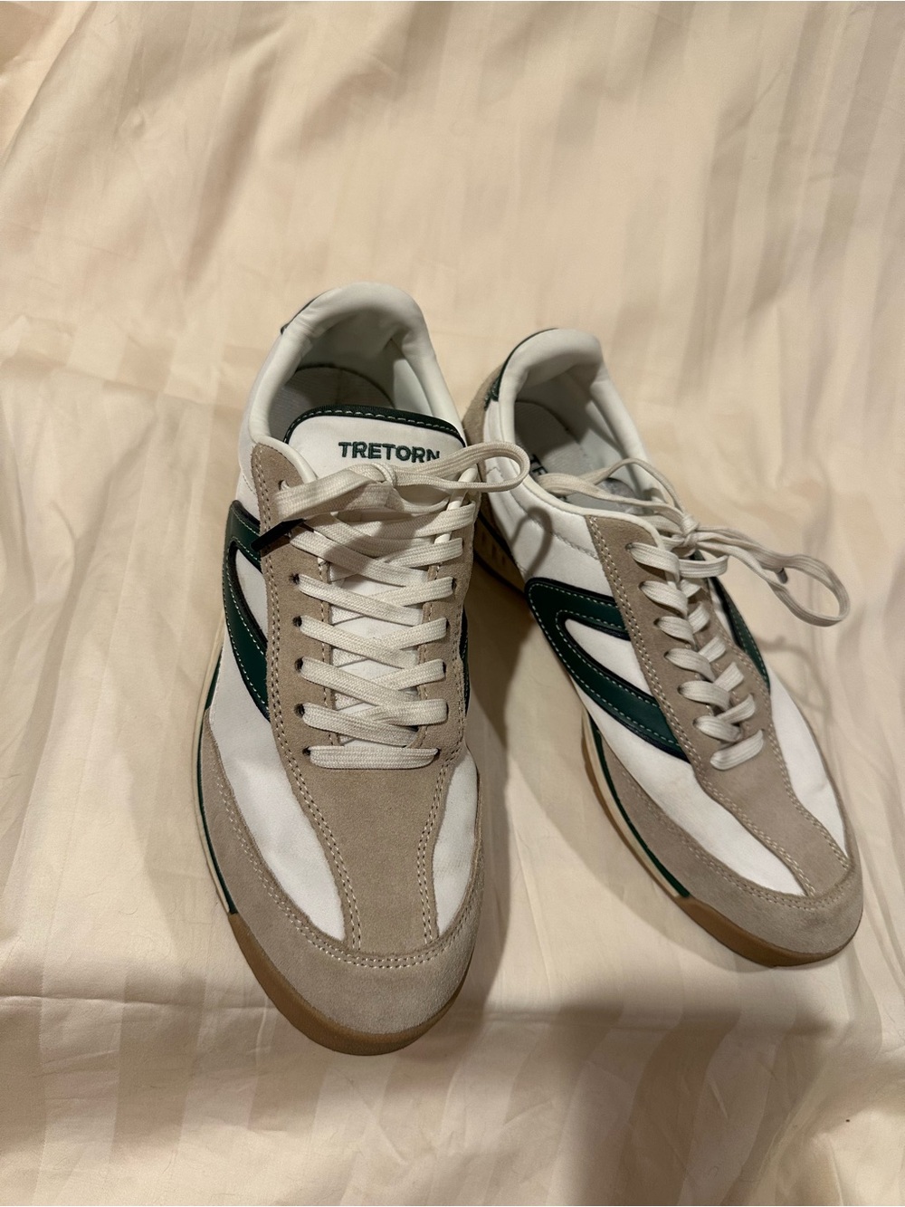 Tretorn White, Beige & Dark Green Retro Sneakers says size 8.5